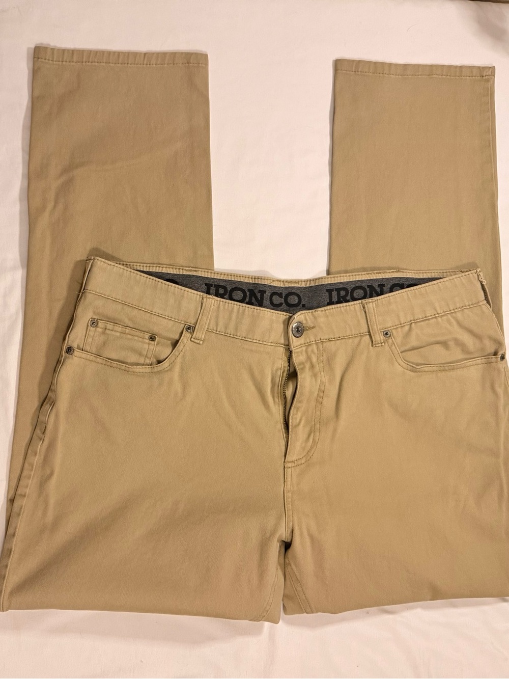 Men’s Khaki Jeans - Classic Straight Fit